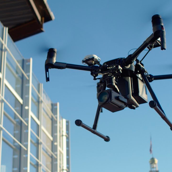 maxresdefault_600x600_crop_cen