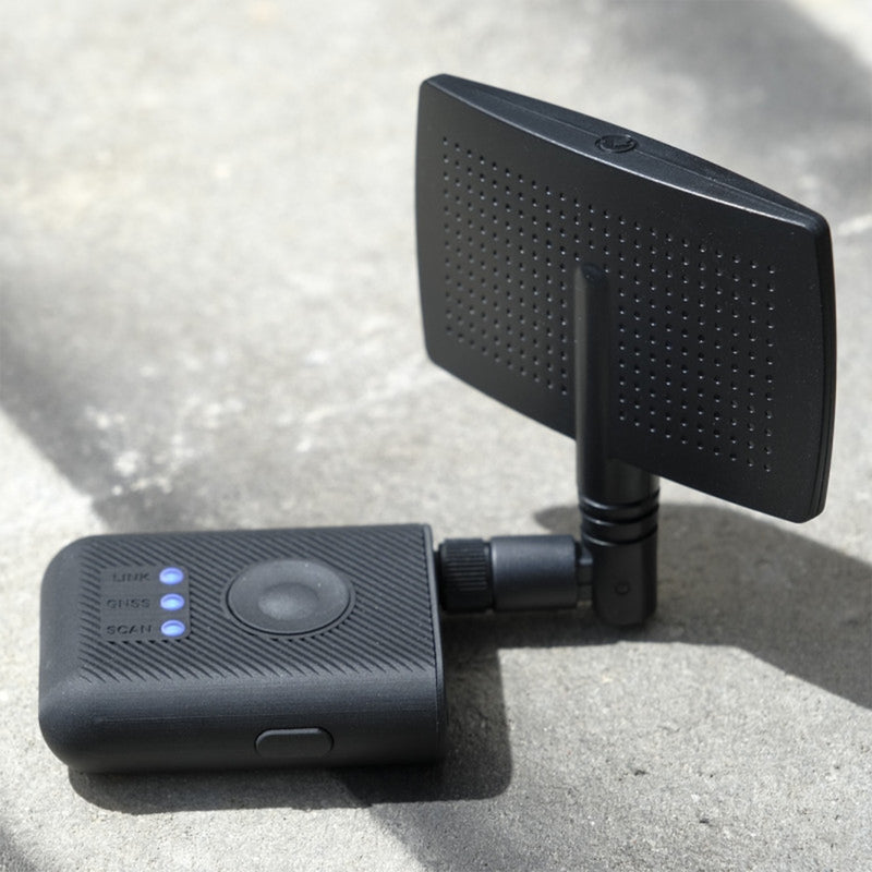 Dronetag 2.4 GHz Directional Antenna (SMA)